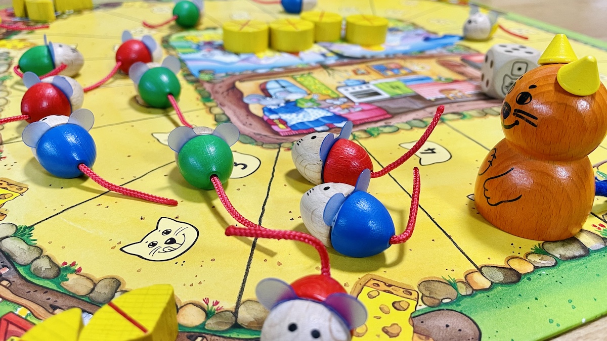 ドイツと日本でボードゲーム大賞を受賞 ねことねずみの大レース | わが 